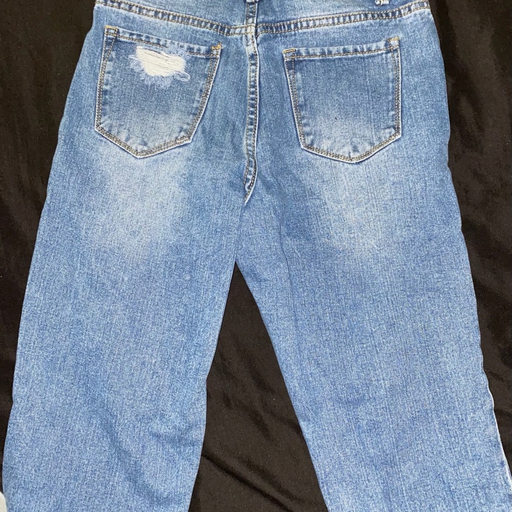 Ripped Mom Jeans